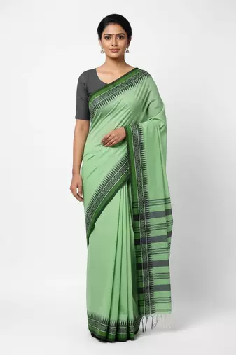 Green bengali khadi cotyton saree stylish for women