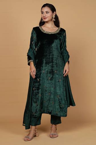 Dark green velvet kurta set