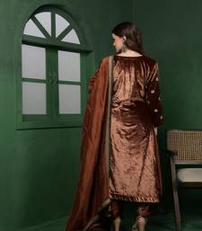Brown velvet kurta set
