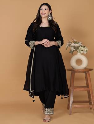 black with mirror work self katan kurta and pant 1