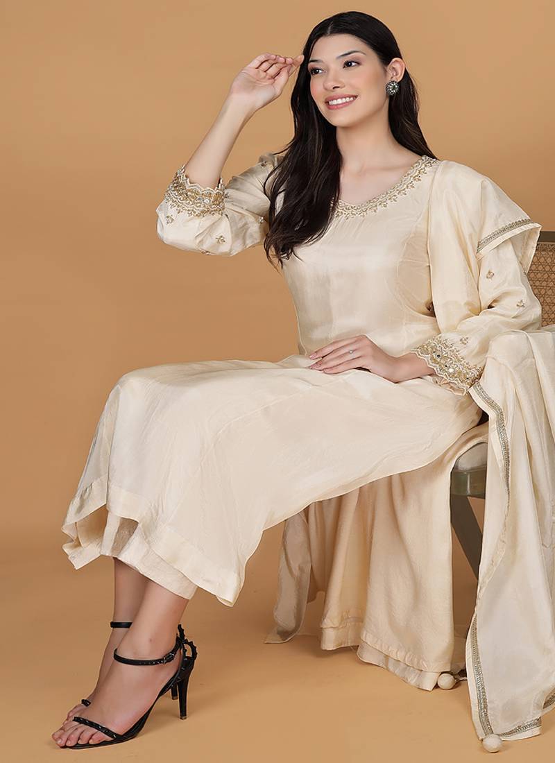 Ivory opara silk three piece set