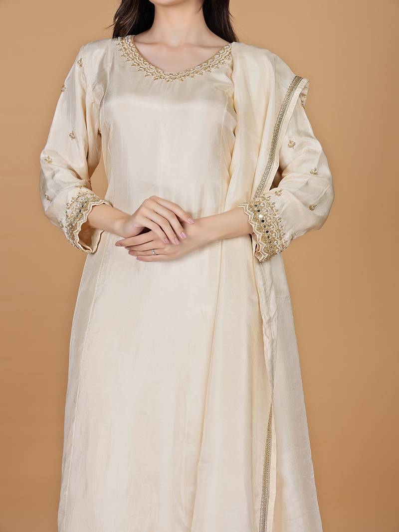 Ivory opara silk three piece set