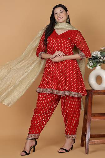 Red georgette kurta salwar set with brocade kundan and pearl work