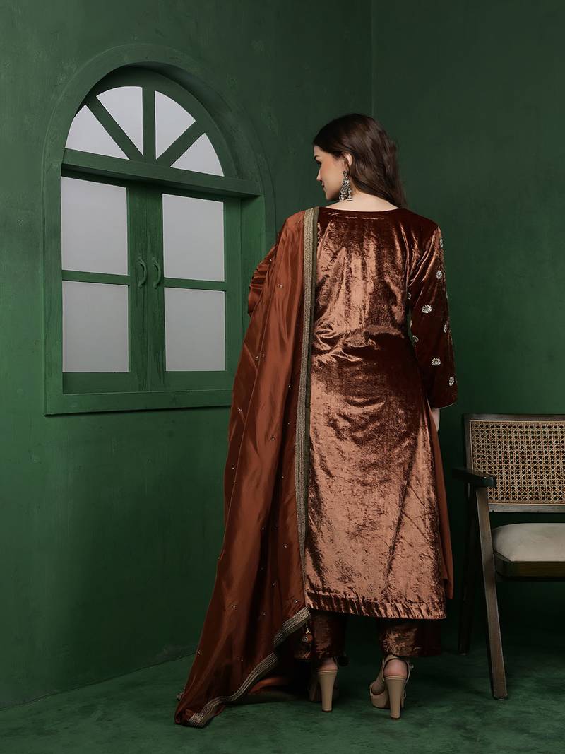 Brown velvet kurta set