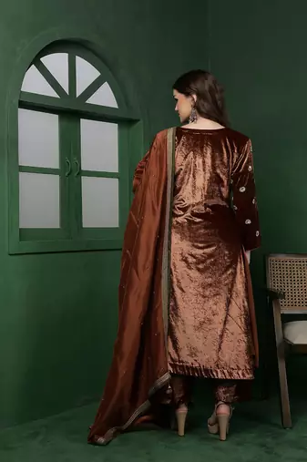 brown velvet kurta set