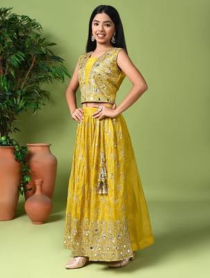 gold embroidered lehenga choli with dupatta 3