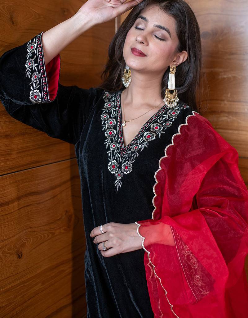 Black velvet heavy thread embroidery work kurta pant set