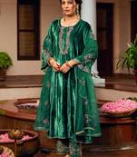 Green velvet heavy thread embroidery work kurta pant set