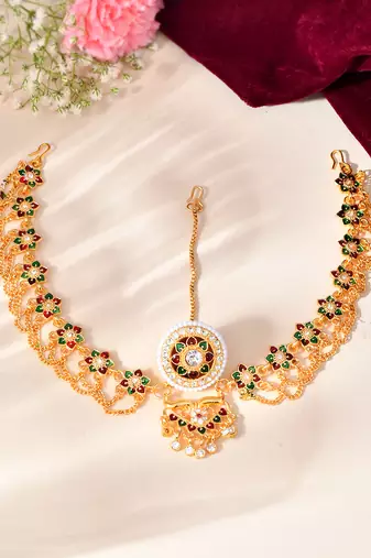 Head jewellery