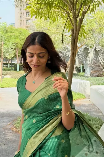 Green color ART SILK blend sarees with blouse