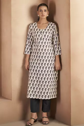 Cream & black paisley printed pure cotton kurti