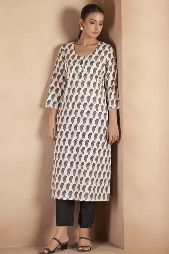 Cream & black paisley printed pure cotton kurti