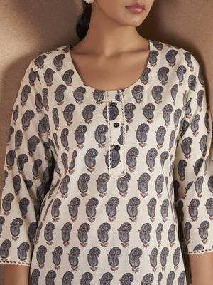 Cream & black paisley printed pure cotton kurti 5
