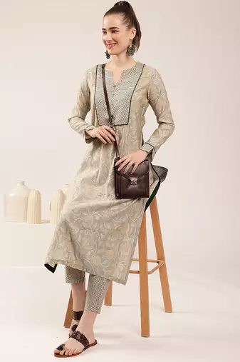 Beige paisley print chanderi kurti