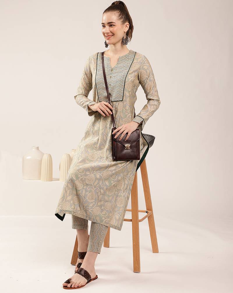 Beige paisley print chanderi kurti