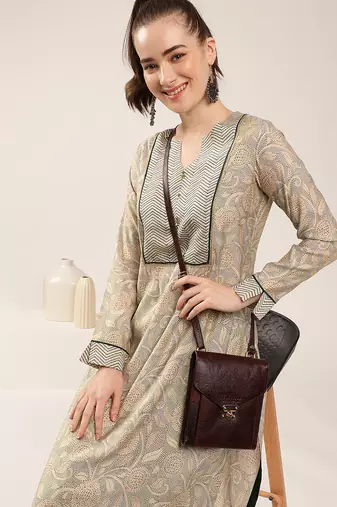 Beige paisley print chanderi kurti