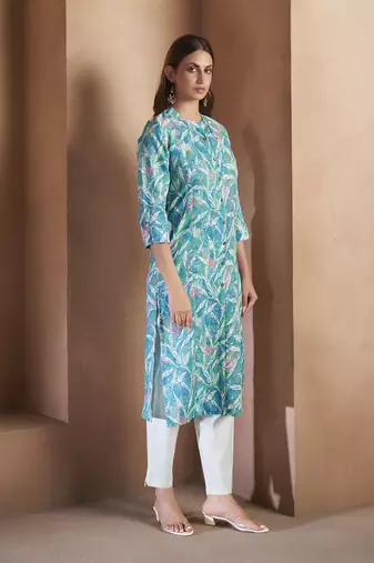 Blue floral printed cotton blend kurti