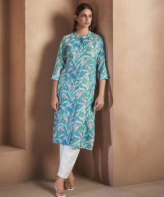 Blue floral printed cotton blend kurti 4