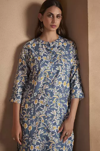 Turquoise floral printed cotton blend kurti