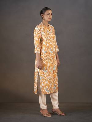 Mustard floral printed cotton blend kurti 3