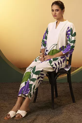 Off-white floral printed pure cotton co-ord set