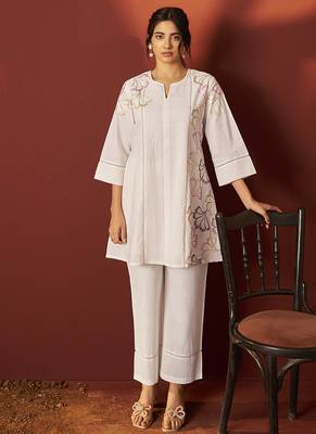 Off-white embroidered pure cotton co-ord set 5