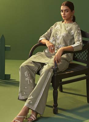 Grey embroidered roman silk co-ord set 4