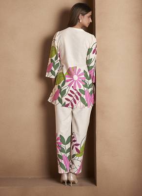 Off-white floral printed pure cotton / pocket included co-ord set 2