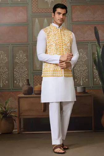 WHITE YELLOW SILK REAL MIRROR WITH THREAD EMBROIDERED WORK FESTIVAL PARTY WEAR STRAIGHT KURTA WITH JACKE AND PANT