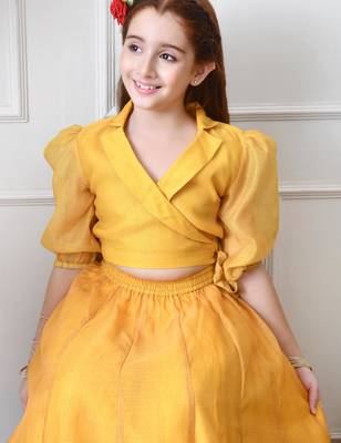Girls yellow peacock print lehenga set with puff sleeve blouse 5