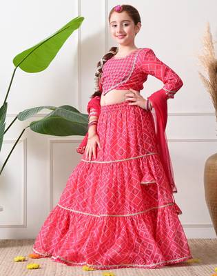 Girls pink printed lehenga choli set with embroidery and dupatta 4