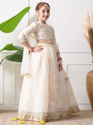 Girls off-white embroidered lehenga choli set with net dupatta 1