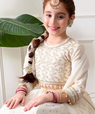 Girls off-white embroidered lehenga choli set with net dupatta 5
