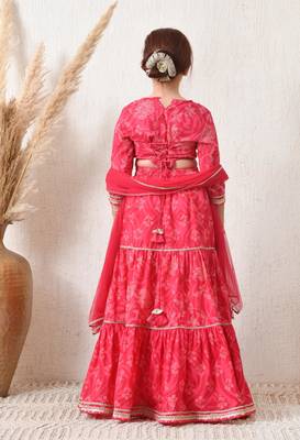 Girls pink tiered lehenga choli set with dupatta  2