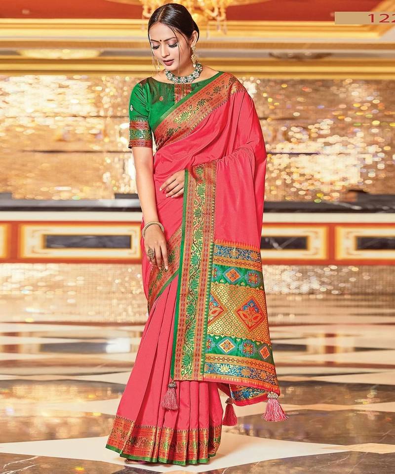 Lithg pink colour plain border work silk saree with blouse