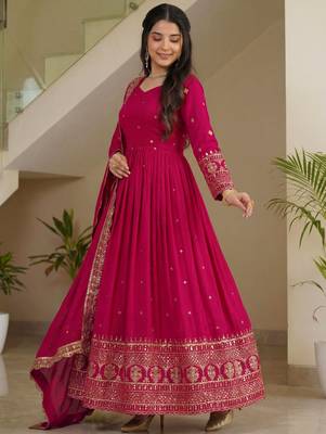 Delightful Pink Zari Embroidered Silk Wedding Wear Gown With Dupatta 3