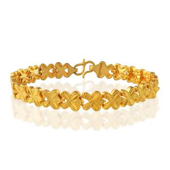 Brass 1 gram gold plated heartshape bracelet 1
