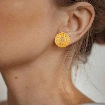 Brass micron gold handmade women stud traditional earring 4