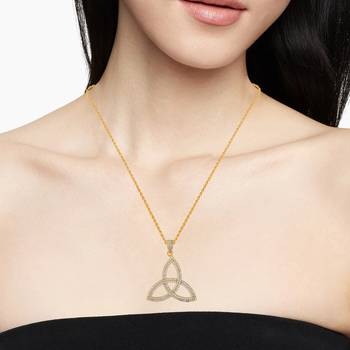 Brass gold plated moissanite diamond pendant for women 3