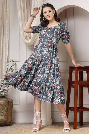Women rayon grey floral print flared dress