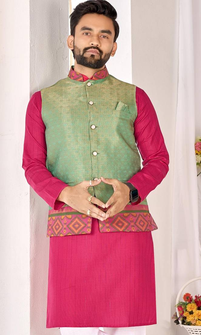 Green cotton straight kurta payjama & koti with jequard work