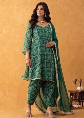 green bandhani suit set with dupatta 1