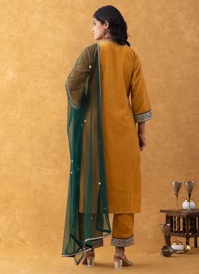 velvet mustard kurta pant set with dupatta 2