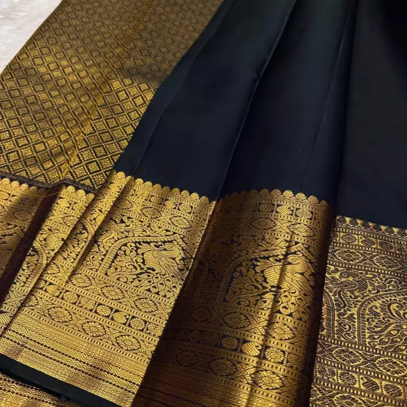 Black color Art Silk blend sarees with blouse