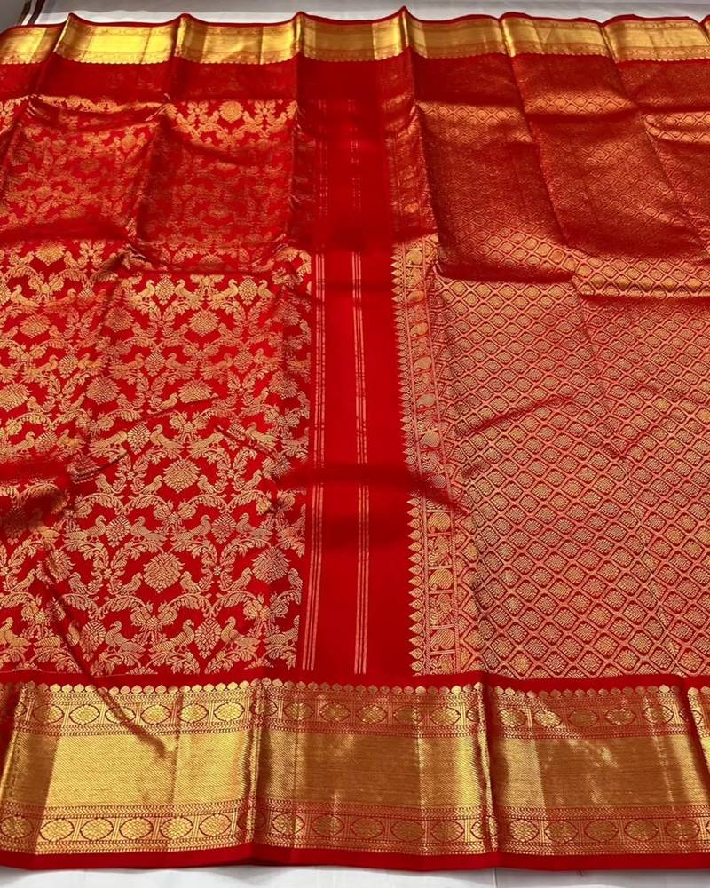Red color Art Silk blend sarees with blouse