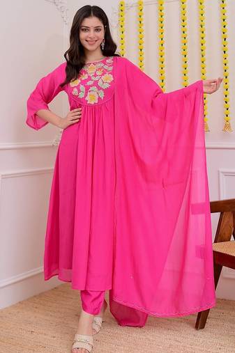 Hot pink chanderi silk heavy thread embroidery work kurta pant set