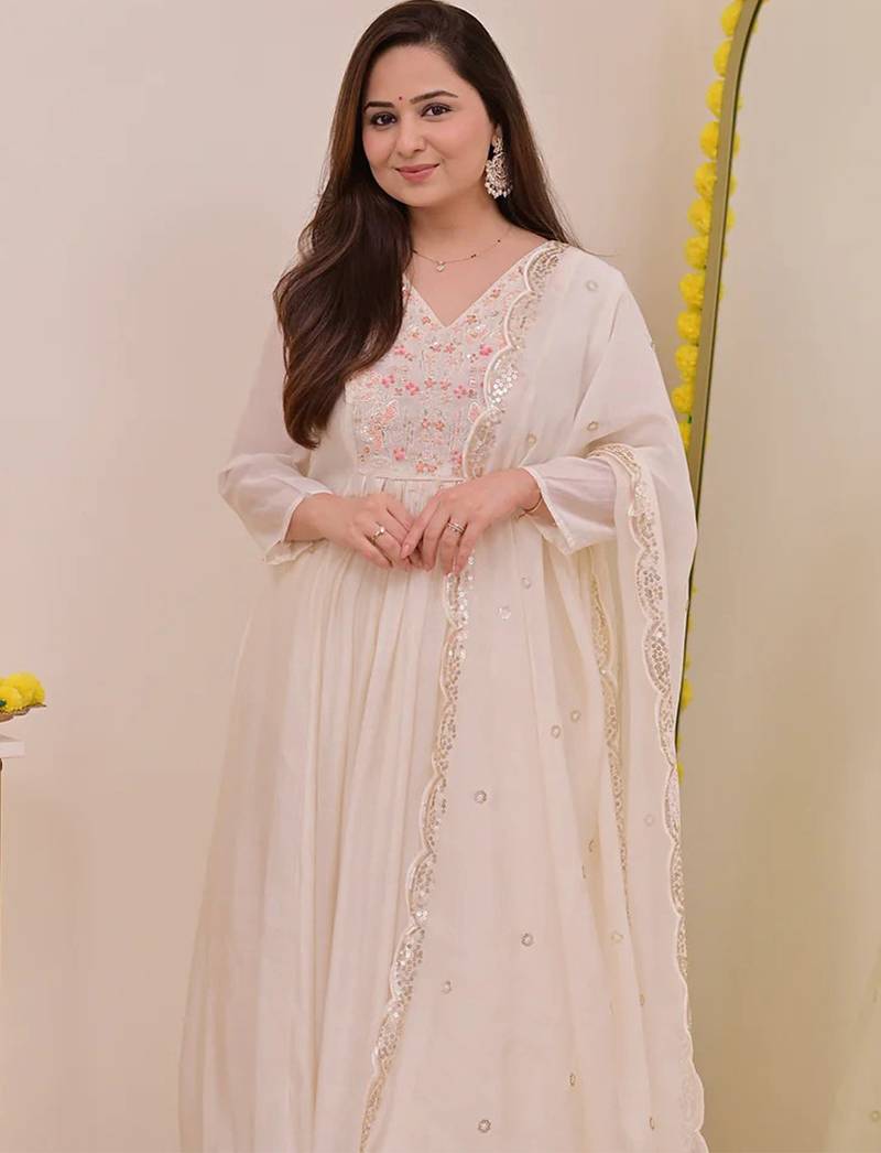 Cream chanderi silk heavy thread embroidery work kurta pant set