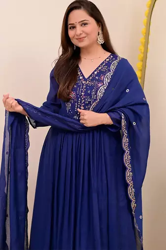 Blue chanderi silk heavy thread embroidery work kurta pant set