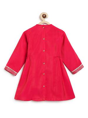 Red embroidered brocade kurta set 4