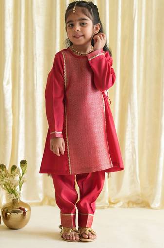 Red embroidered brocade kurta set